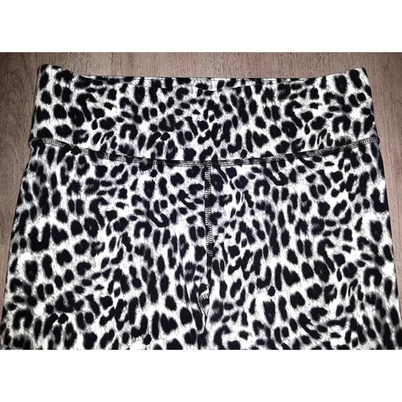 Vintage Y2k Victoria's Secret PINK Snow Leopard Leggings Yoga Pants Size XS - Picture 2 of 6